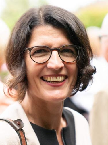Dr. Eva Buß