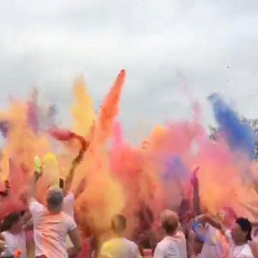 Holi Farbrausch